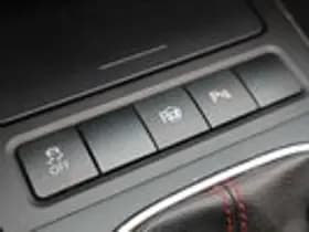 Volkswagen Golf thumbnail 25