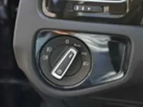 Volkswagen Golf thumbnail 19