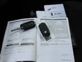 Volkswagen Up! thumbnail 17