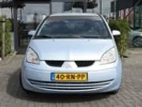 Mitsubishi Colt thumbnail 2