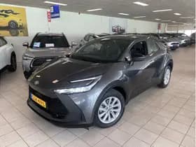 Toyota C-HR thumbnail 2