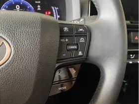 Toyota C-HR thumbnail 19