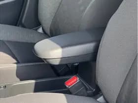 Toyota Yaris 1.5 Hybrid 115 First Edition Automaat thumbnail 14