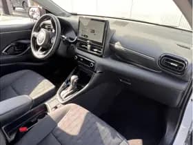 Toyota Yaris 1.5 Hybrid 115 First Edition Automaat thumbnail 16