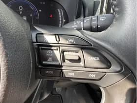 Toyota Yaris 1.5 Hybrid 115 First Edition Automaat thumbnail 8