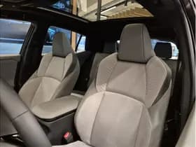 Toyota C-HR+ thumbnail 7