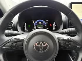 Toyota Yaris 1.5 Hybrid 115 Dynamic thumbnail 8