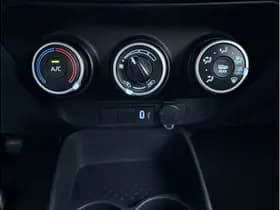 Toyota Aygo X 1.0 Vvt-I Mt Play thumbnail 13