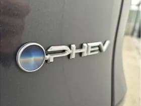 Toyota RAV4 thumbnail 11