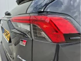 Toyota RAV4 thumbnail 8