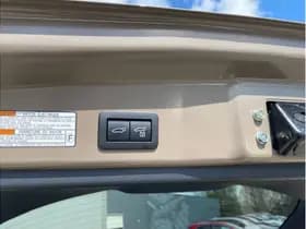 Toyota Corolla thumbnail 11