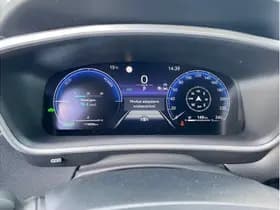 Toyota Corolla thumbnail 8