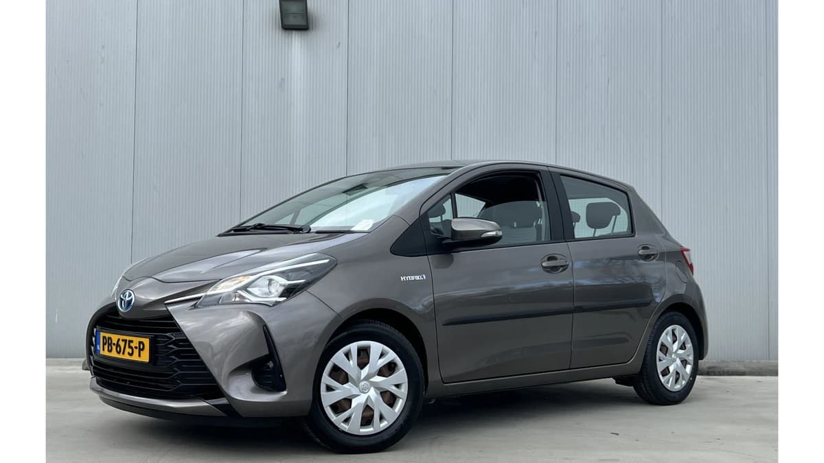 Toyota Yaris 1.5 Hybrid Aspiration — foto 1