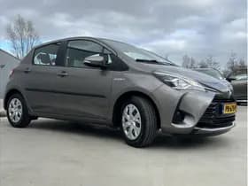 Toyota Yaris 1.5 Hybrid Aspiration thumbnail 3