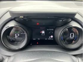 Toyota Yaris thumbnail 4