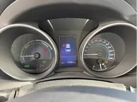 Toyota Auris 1.8 Hybrid Now thumbnail 5