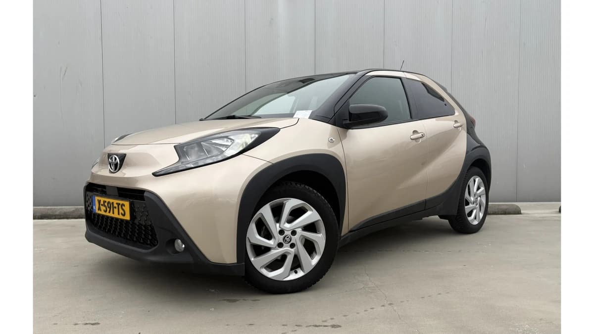 Toyota Aygo X 1.0 Vvt-I S-Cvt First Automaat — foto 1
