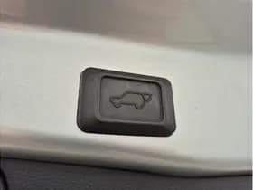 Toyota RAV4 2.0 Vvt-Ie Dynamic Automaat thumbnail 13