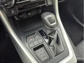 Toyota RAV4 2.0 Vvt-Ie Dynamic Automaat thumbnail 4