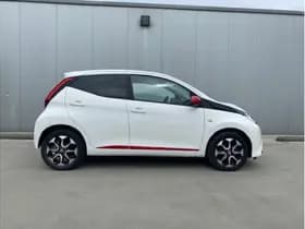 Toyota Aygo thumbnail 4