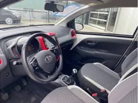 Toyota Aygo thumbnail 5