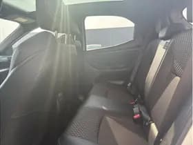 Toyota Yaris 1.5 Hybrid Executive thumbnail 13