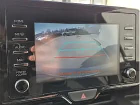 Toyota Yaris 1.5 Hybrid Dynamic thumbnail 6