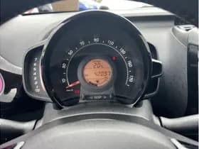 Toyota Aygo 1.0 Vvt-I X-Cite thumbnail 4