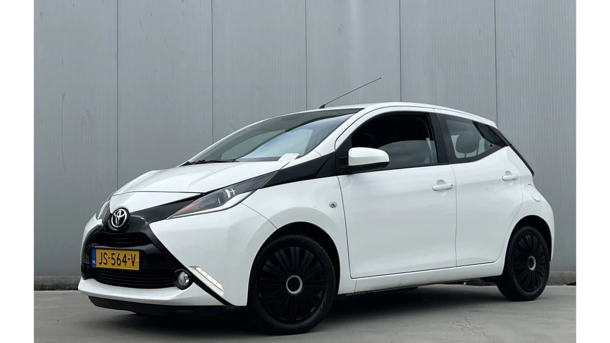 Toyota Aygo — foto 1