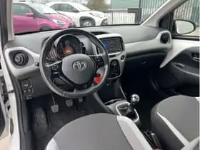 Toyota Aygo thumbnail 5