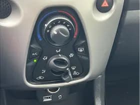 Toyota Aygo thumbnail 8