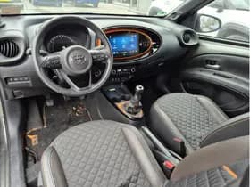 Toyota Aygo X 1.0 Vvt-I Mt Limited thumbnail 2