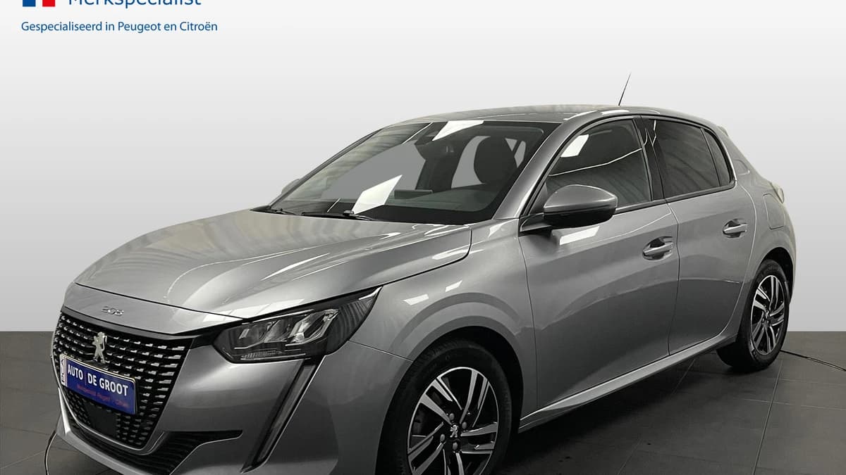 Peugeot 208 — foto 1