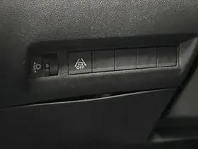 Peugeot 208 thumbnail 108