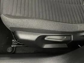 Peugeot 208 thumbnail 97