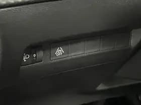 Peugeot 208 thumbnail 98