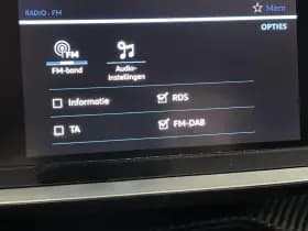 Peugeot 208 thumbnail 40