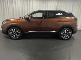 Peugeot 3008 thumbnail 2