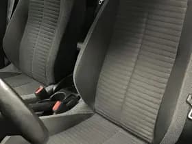 Peugeot 208 thumbnail 99