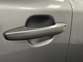 Peugeot E-2008 thumbnail 11