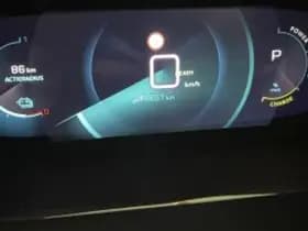 Peugeot E-2008 thumbnail 113