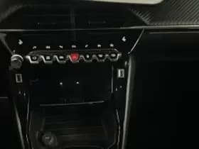 Peugeot E-2008 thumbnail 119