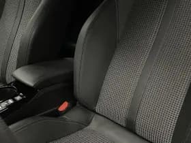 Peugeot E-2008 thumbnail 32