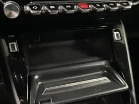 Peugeot E-2008 thumbnail 47