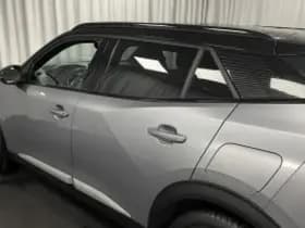 Peugeot E-2008 thumbnail 85