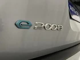 Peugeot E-2008 thumbnail 89
