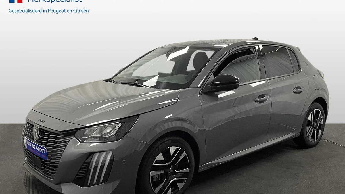 Peugeot 208 — foto 1