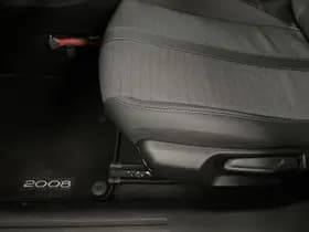 Peugeot 2008 thumbnail 105