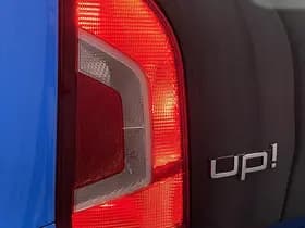 Volkswagen Up! thumbnail 11