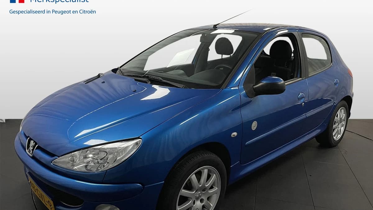 Peugeot 206 — foto 1